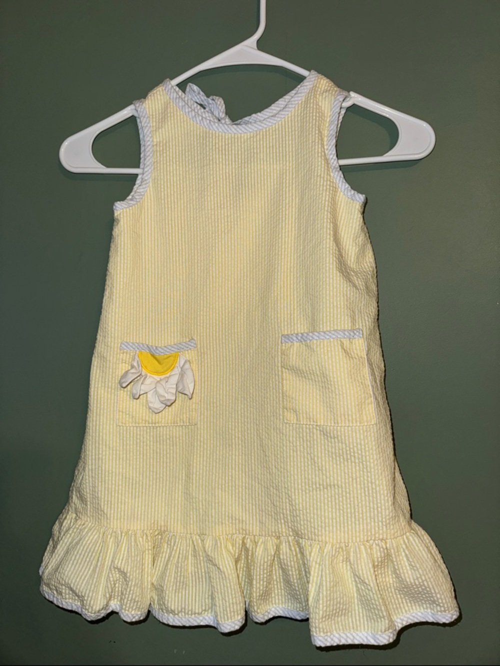 Florence Eiseman Girls Seersucker Floral Pocket Ruffle Dress 4